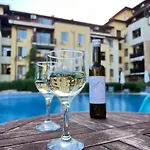 Garden Of Eden- М104 Reymar Apartmán