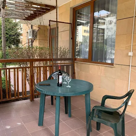 Apartament Garden Of Eden- м104 Reymar